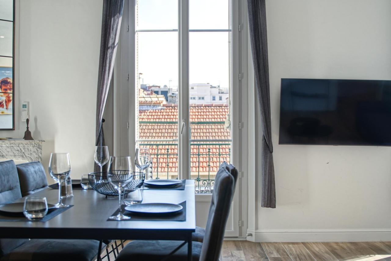 Superbe 3 Pièces Refait à Neuf Classé 4 étoiles Avec Ascenseur Et Balcon à Pied De La Et Du Palais Des Festivals * Cannes